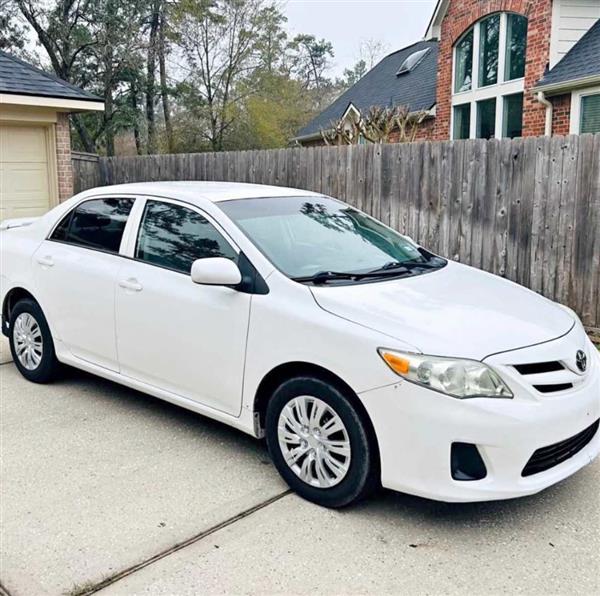 2013 Toyota Corolla LE 4-Speed AT